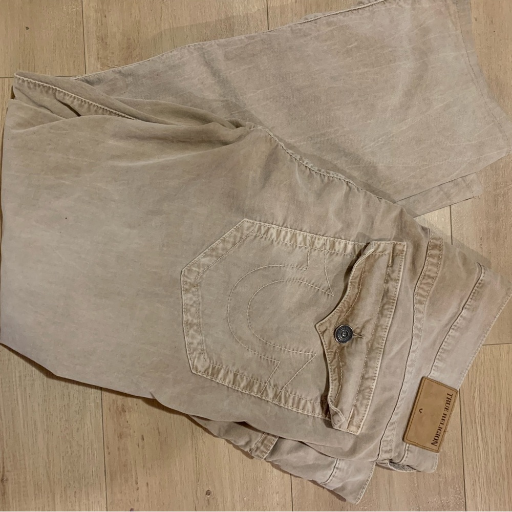 True Religion Beige Jeans Size 40